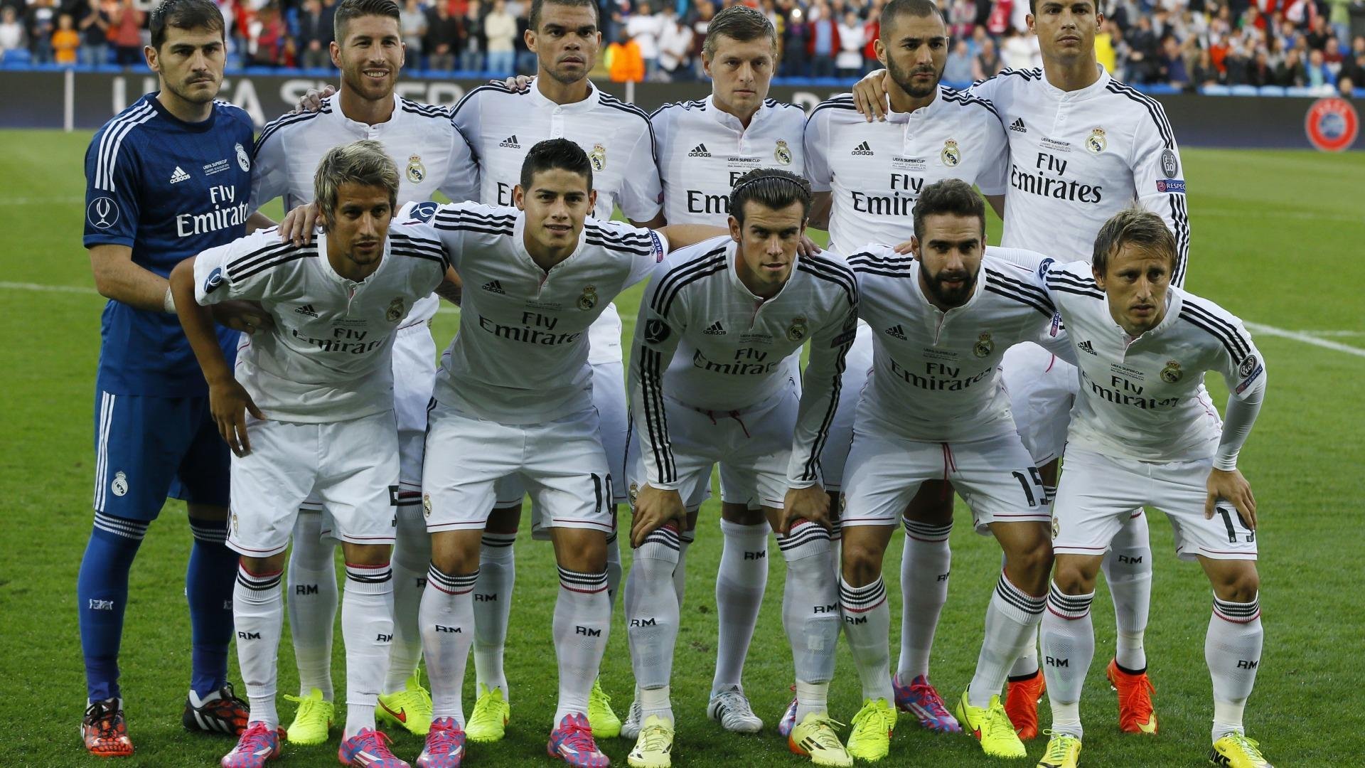 华体会入口-巴萨防线继续失误,3-3战平布鲁日,无法锁定晋级席位,巴萨联赛不败